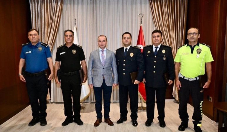 Denizli’de 5 emniyet müdür yardımcısına yeni rütbe
