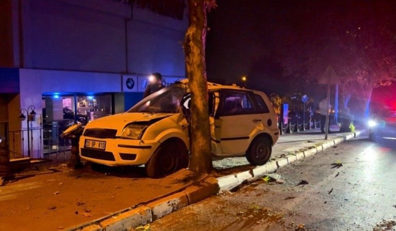 Kazada vefat eden oğlunun haberine kalbi dayanmadı