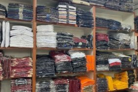Okul-kiyafetlerinde-stok-bollugu-fiyatlara-yansidi-featured