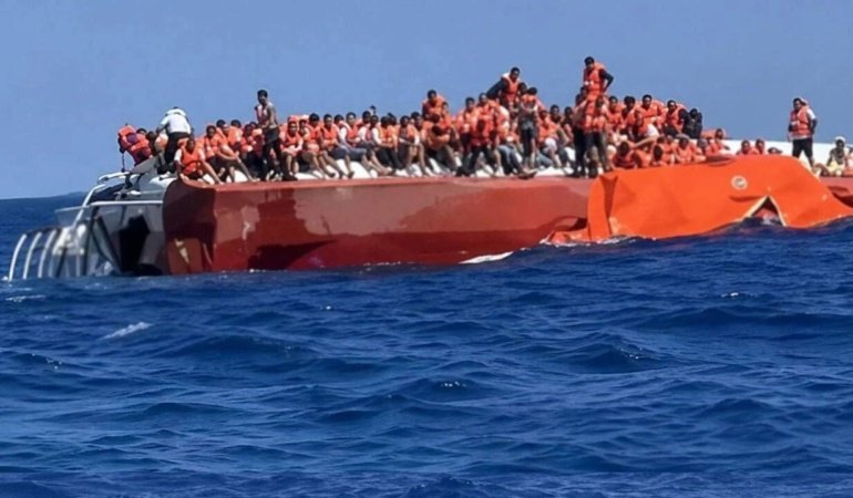 Sekiz can aldı, 20 kişi kayıp: Gemi faciasında Filo Denizcilik’in seferleri durduruldu