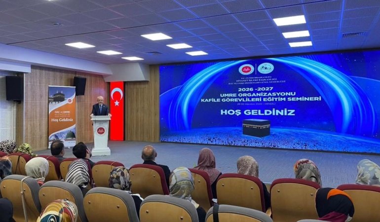 Umre kafile görevlilerine seminer
