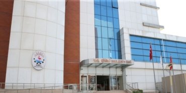 Cigli-Belediyesinde-Yildiz-depremi-Iki-baskan-yardimcisi-istifa-etti-featured