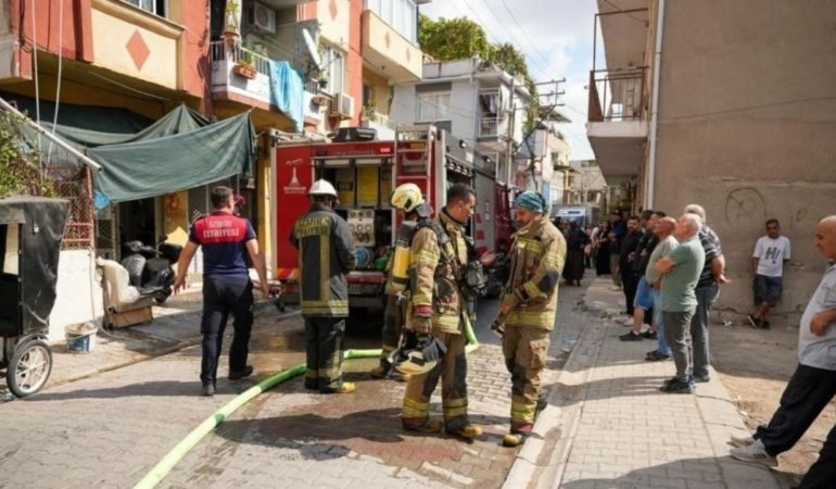 İzmir'de yürekleri ağza getiren yangın: İtfaiye zamana karşı yarıştı!