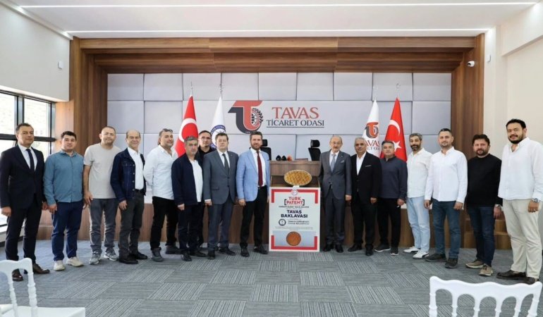 Tavas Baklavası için güç birliği