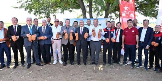 Tefenlili-Cevizde-basariya-giden-yol-badem-icin-ornek-olacak-featured
