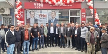 YENI-Parti-Selendi-Ilce-Kongresi039nde-Zeki-Ozkan-guven-tazeledi-featured